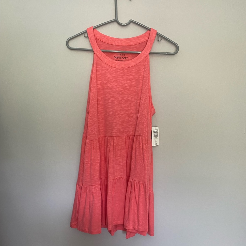 Torrid pink tank top